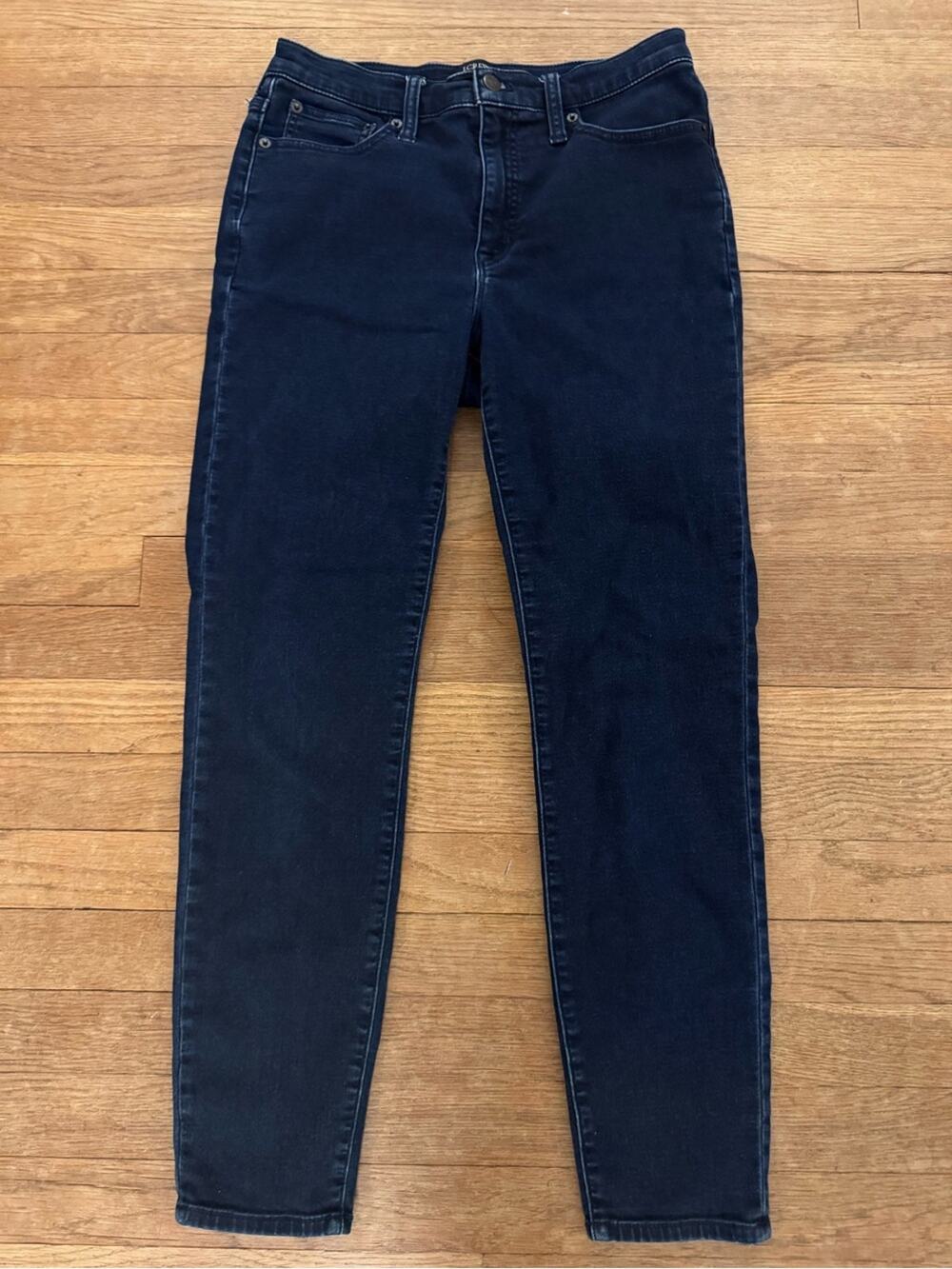 J.Crew Women's Mid-Rise Skinny Jeans - Size 29
b13